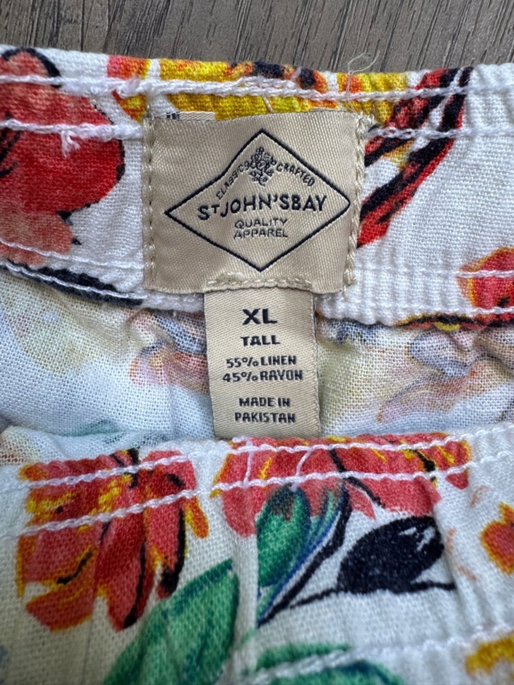 St. John's Bay White Floral Drawstring Linen Shorts - Size Extra Large - Picture 7 of 11
